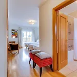 Moradia Islandia Com 4 Quartos E Piscina Privada *