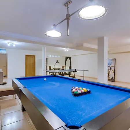 Moradia Islandia Com 4 Quartos E Piscina Privada